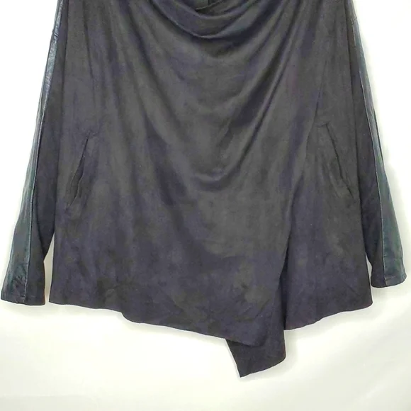 BLANKNYC Drape Front Oversized Jacket Size S Faux Leather Sleeves Lagenlook Chic - Picture 7 of 14